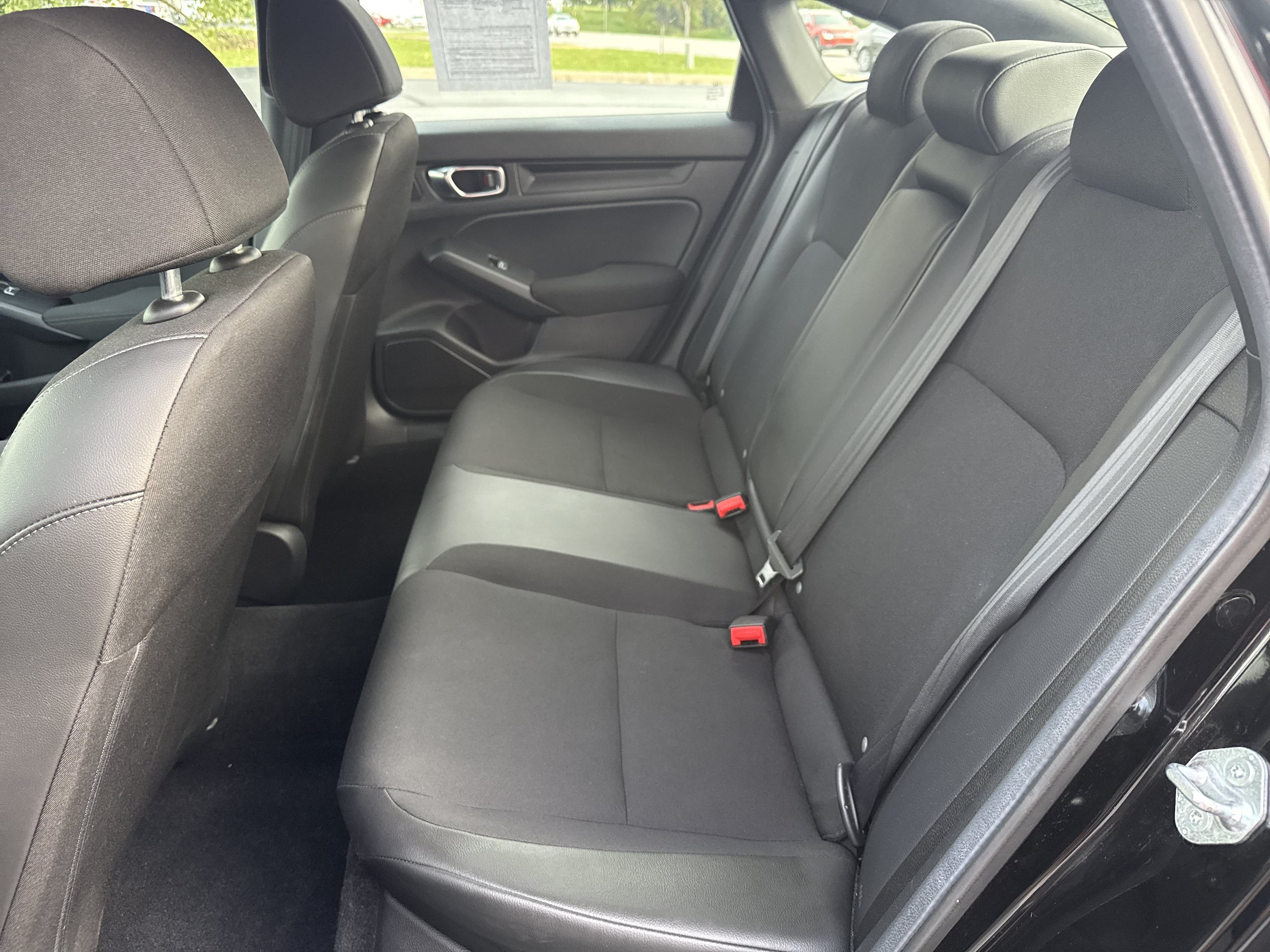 Used 2025 Honda Civic Sport image 6