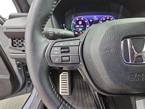 Used 2025 Honda Accord Sport image 26