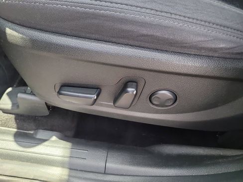 Used 2022 Hyundai Santa Fe SEL FWD image 17