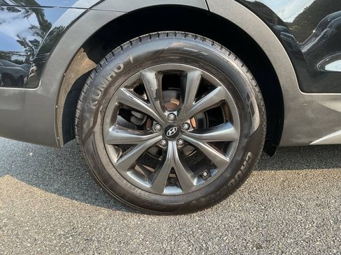 Used 2017 Hyundai Santa Fe Sport w/ 2.0T Ultimate Tech Package 05 AWD/4WD image 12