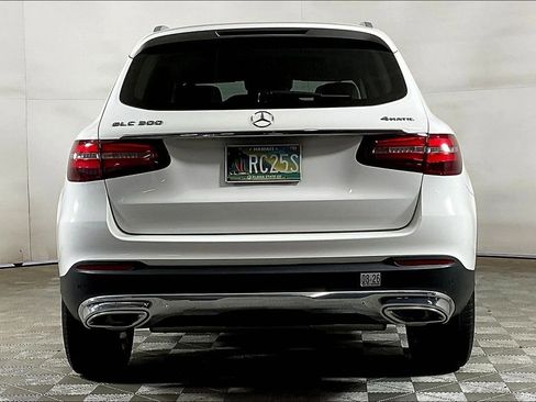 Used 2018 Mercedes-Benz GLC 300 4MATIC image 3