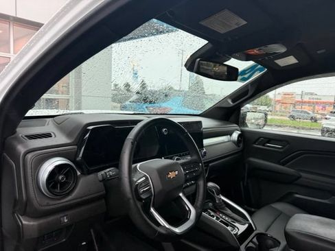 Used 2024 Chevrolet Colorado LT w/ LT Convenience Package III AWD/4WD image 7