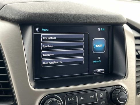 Used 2020 GMC Yukon XL Denali w/ Denali Premium Package image 36