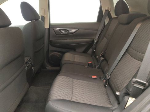 Used 2019 Nissan Rogue S w/ Special Edition Package image 18