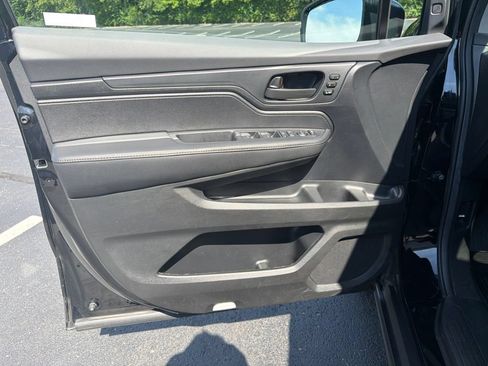 Certified 2024 Honda Odyssey EX-L image 18