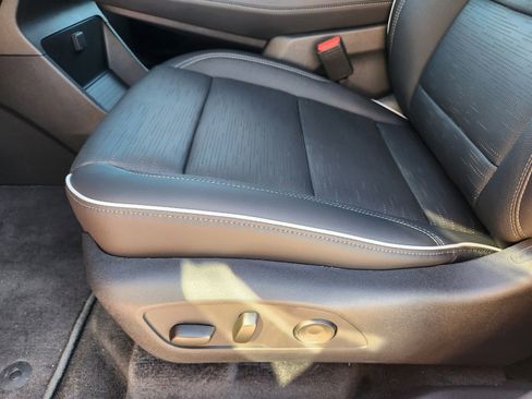 New 2026 Buick Enclave Sport Touring w/ Power Package FWD image 19