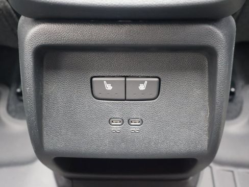 New 2026 Chevrolet Equinox EV LT image 26