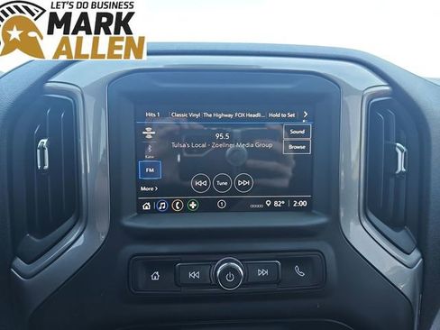 Used 2024 Chevrolet Silverado 1500 Custom image 13