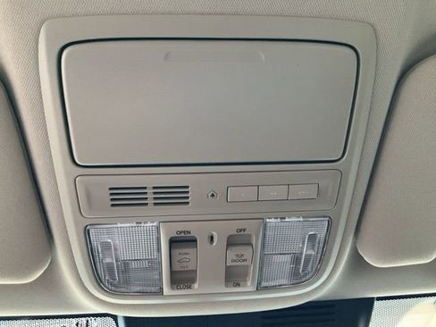 Certified 2021 Honda CR-V Touring image 20