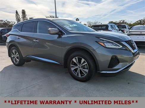 Used 2023 Nissan Murano S image 2