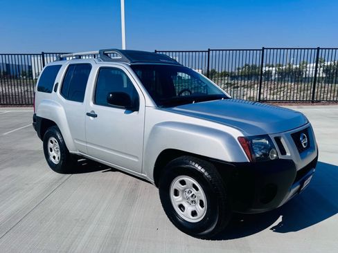 Used 2013 Nissan Xterra X image 4