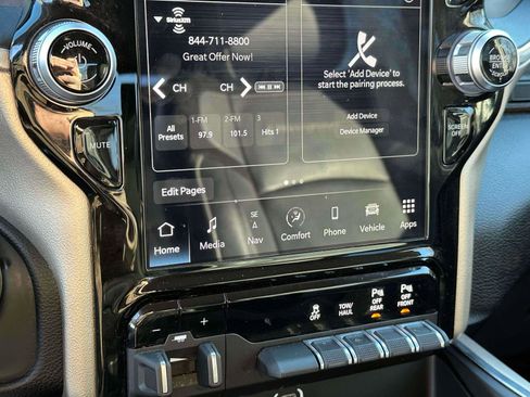 Used 2024 RAM 2500 Laramie image 26