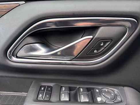 Used 2023 Chevrolet Tahoe Premier image 26