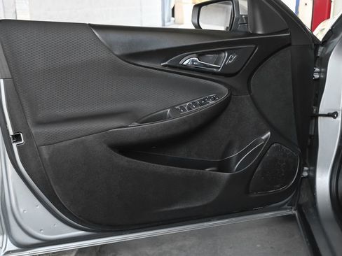 Used 2024 Chevrolet Malibu LT FWD image 21