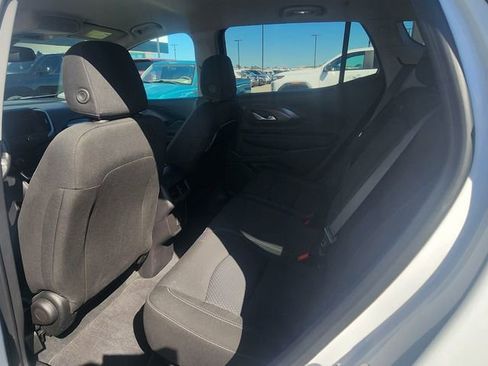Used 2024 GMC Terrain SLE image 15