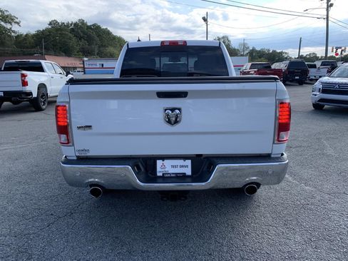 Used 2014 RAM 1500 Laramie w/ Convenience Group image 4