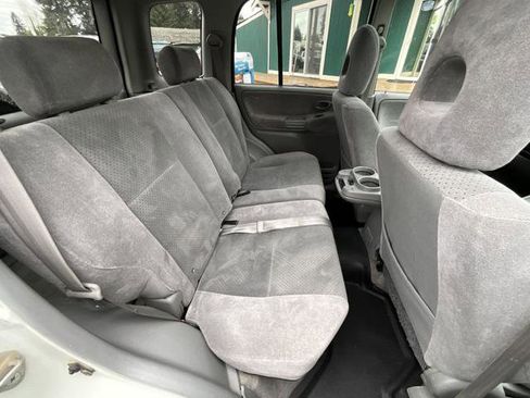 Used 2004 Suzuki Grand Vitara LX AWD/4WD image 14