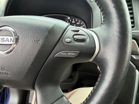 Used 2019 Nissan Pathfinder SV w/ Rock Creek Edition image 28