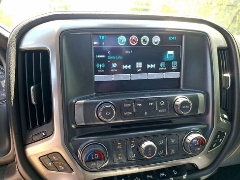 Used 2018 Chevrolet Silverado 1500 LTZ Z71 w/ LTZ Plus Package AWD/4WD image 14