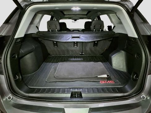 Used 2019 GMC Terrain SLE w/ Driver Convenience Package AWD/4WD image 34