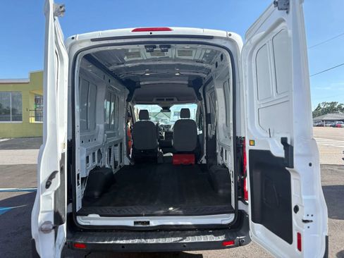 Used 2017 Ford Transit 150 130 Medium Roof image 9