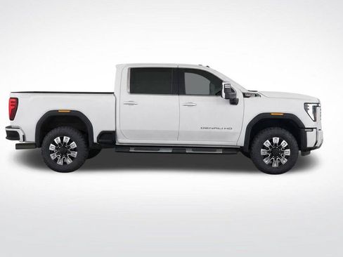 Certified 2024 GMC Sierra 2500 Denali w/ Denali Reserve Package AWD/4WD image 10