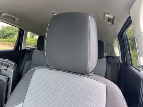 Used 2018 Ford Escape SE w/ SE Sync 3 Package FWD image 25