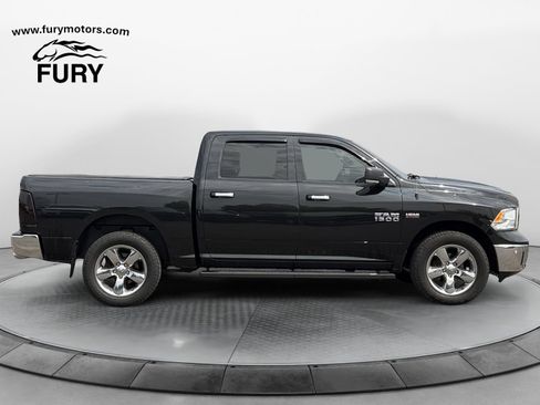 Used 2017 RAM 1500 Big Horn AWD/4WD image 2