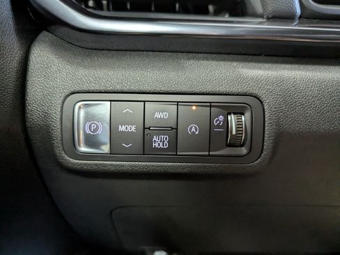 Used 2026 GMC Terrain AT4 AWD/4WD image 22