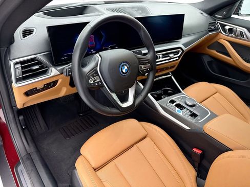 Certified 2023 BMW i4 eDrive35 RWD image 9