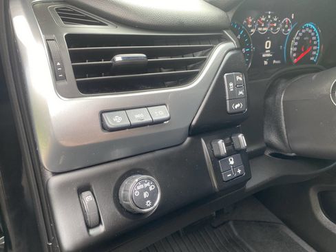Used 2019 Chevrolet Tahoe Premier image 17