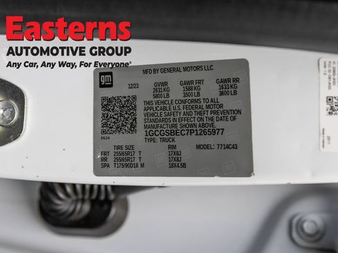 Used 2023 Chevrolet Colorado W/T RWD image 33