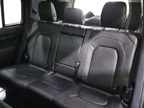 Used 2024 Land Rover Defender 110 S image 22