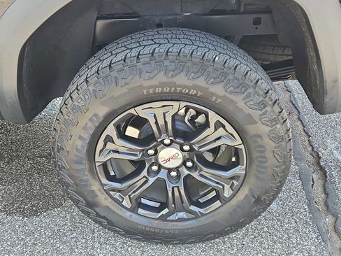 Used 2023 GMC Canyon Elevation w/ Convenience Package RWD image 14
