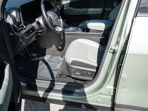 Used 2023 Kia Sportage X-Pro AWD/4WD image 18