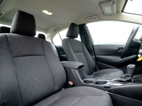 Used 2024 Toyota Corolla LE FWD image 15