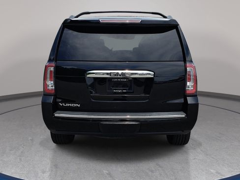 Used 2018 GMC Yukon Denali w/ Open Road Package AWD/4WD image 6