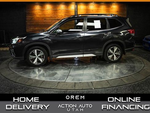 Used 2019 Subaru Forester Touring image 1