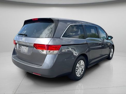 Used 2016 Honda Odyssey LX image 6