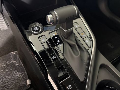 New 2026 Kia Niro EX FWD image 30