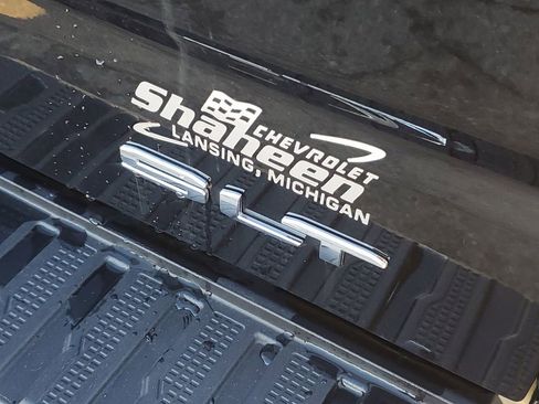 Used 2025 GMC Sierra 1500 SLT image 36