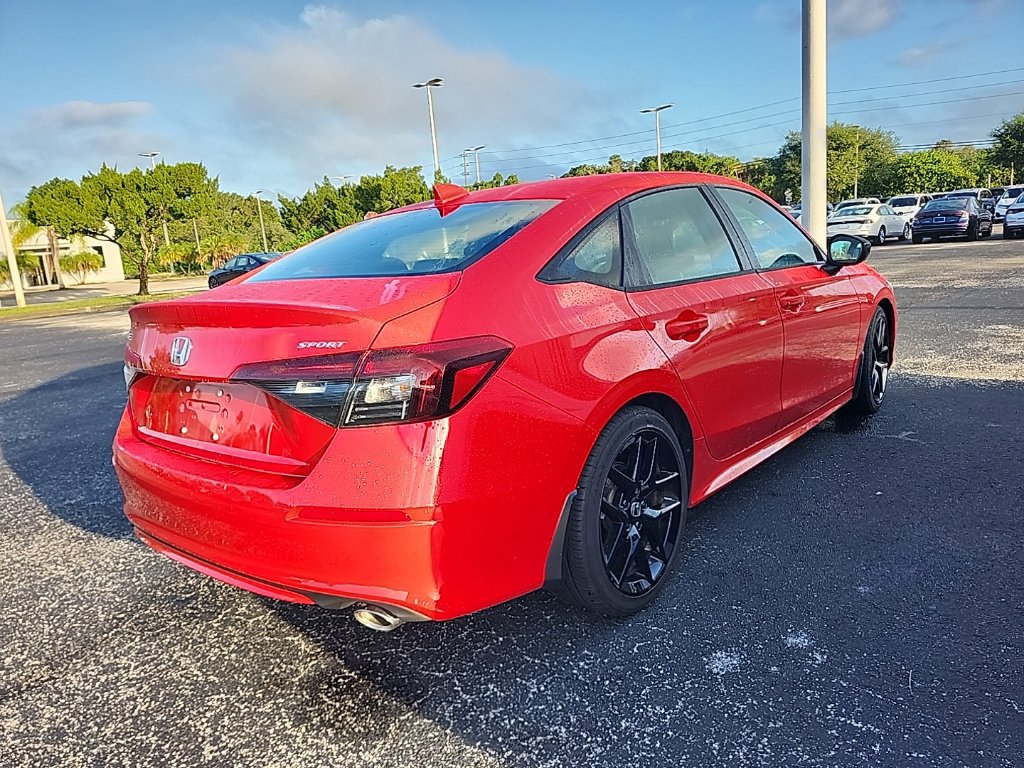 Used 2025 Honda Civic Sport image 3