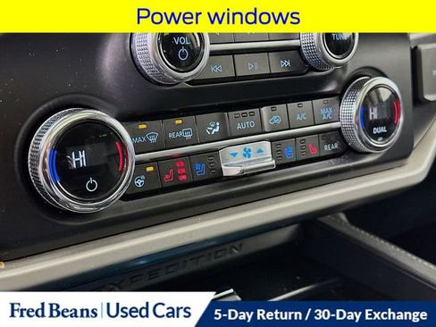 Certified 2022 Ford Expedition Max XLT image 20