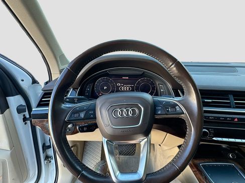 Used 2018 Audi Q7 3.0T Prestige w/ Prestige Package AWD/4WD image 13