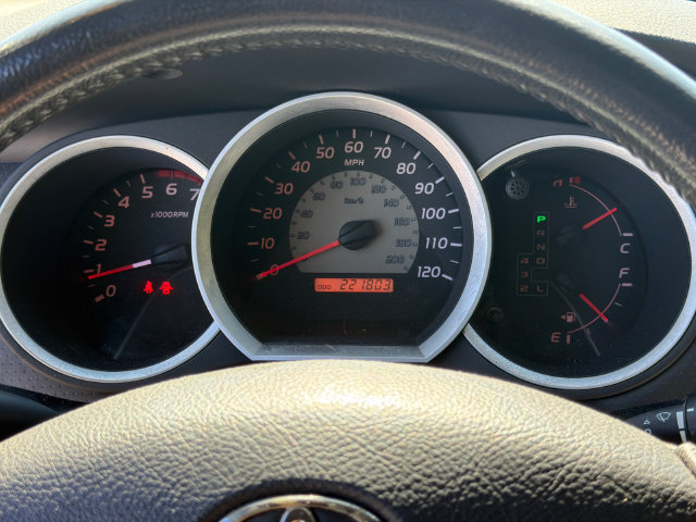 Used 2010 Toyota Tacoma 4x4 Double Cab image 28