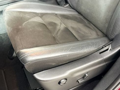 Used 2022 Dodge Durango GT AWD/4WD image 25