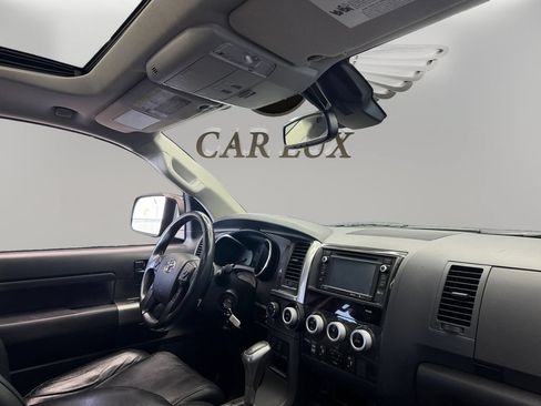 Used 2018 Toyota Sequoia TRD Sport AWD/4WD image 16