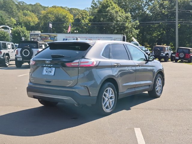 Used 2024 Ford Edge SEL AWD/4WD image 13