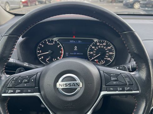 Used 2022 Nissan Altima 2.5 SR image 17