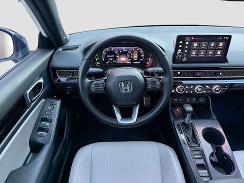 Used 2025 Honda Civic Sport image 24